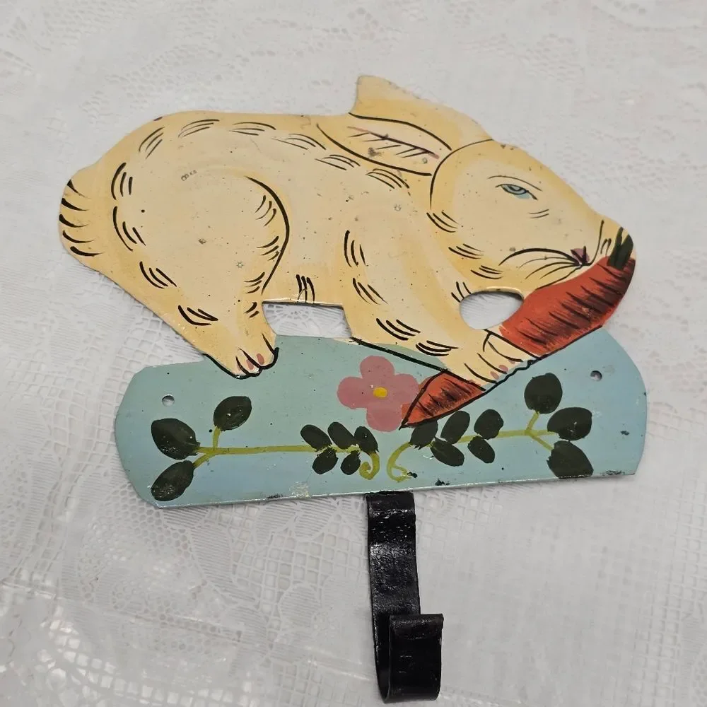 Vintage Hand Painted Folk Art Bunny Rabbit Farmhouse Metal Wall Hook Easter